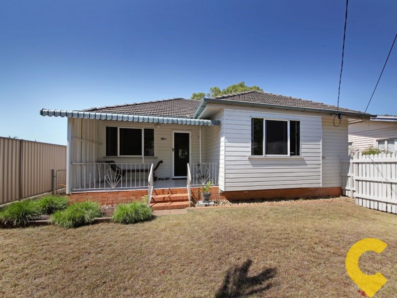 1 Rogers Road, Clontarf QLD 4019