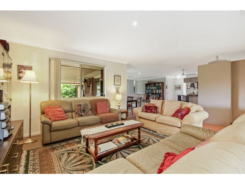 1 David Close, Redcliffe QLD 4020