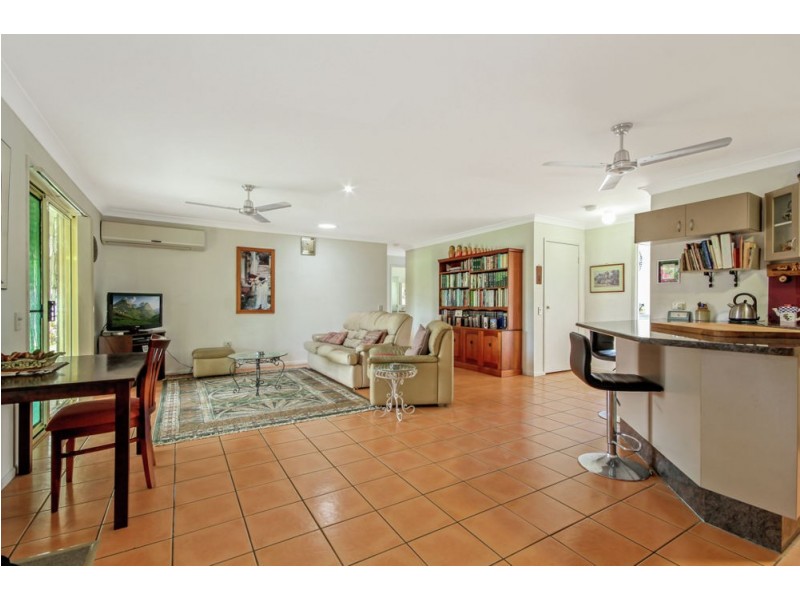 1 David Close, Redcliffe QLD 4020