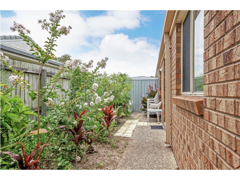 1 David Close, Redcliffe QLD 4020
