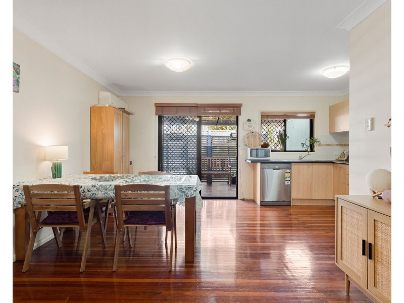 2/16 Denman Street, Alderley QLD 4051