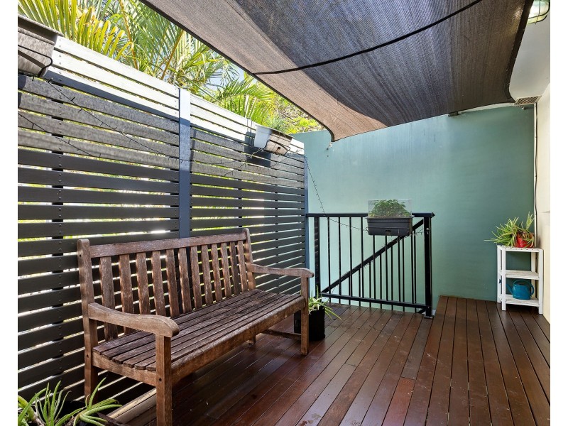 2/16 Denman Street, Alderley QLD 4051