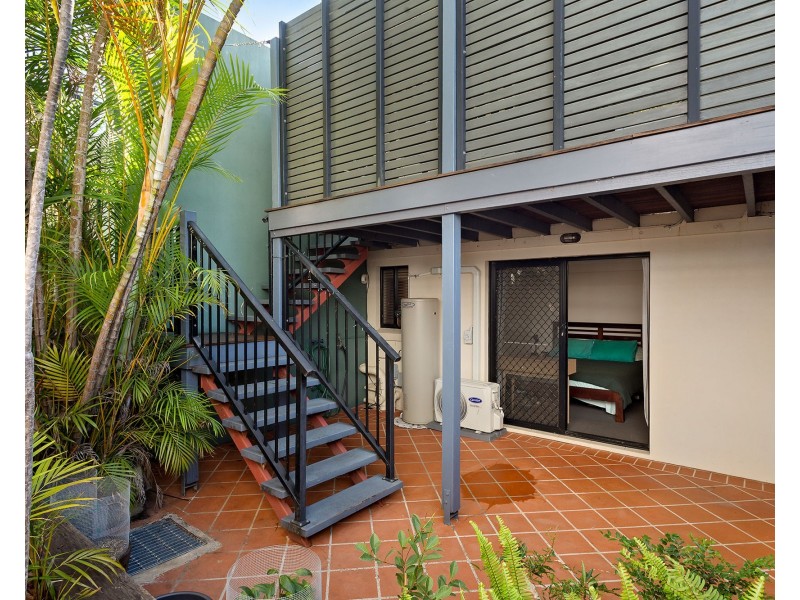 2/16 Denman Street, Alderley QLD 4051