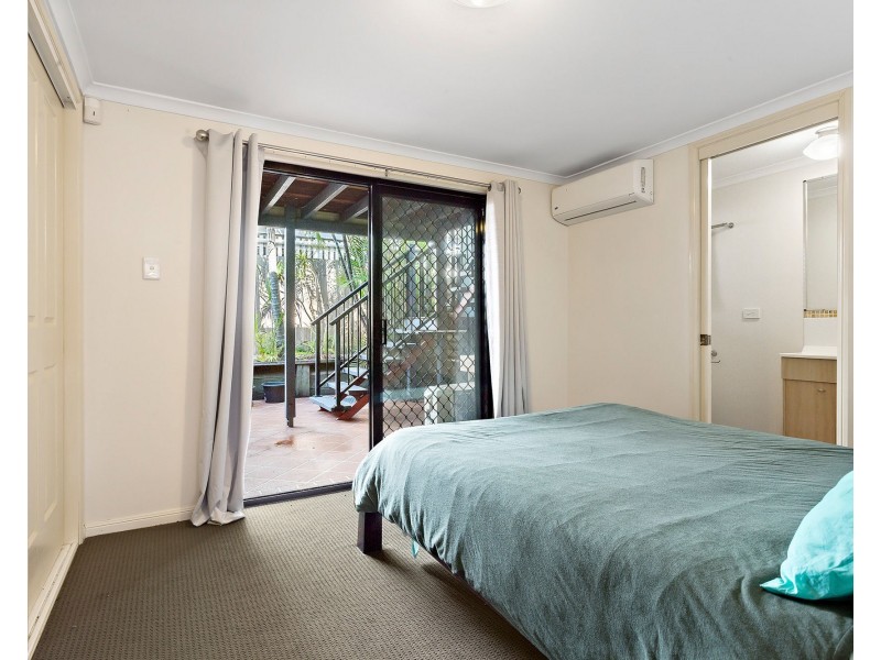 2/16 Denman Street, Alderley QLD 4051