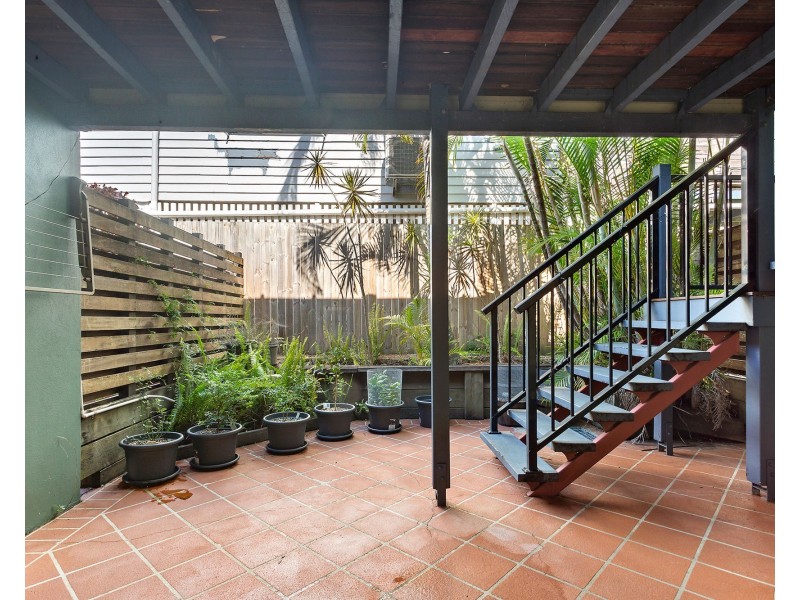 2/16 Denman Street, Alderley QLD 4051