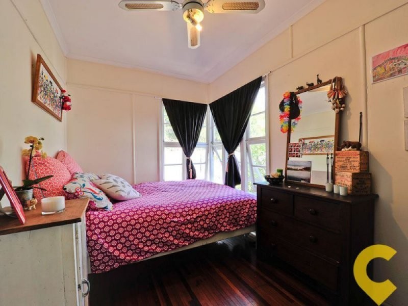 1 St Vincent Street, Ashgrove QLD 4060