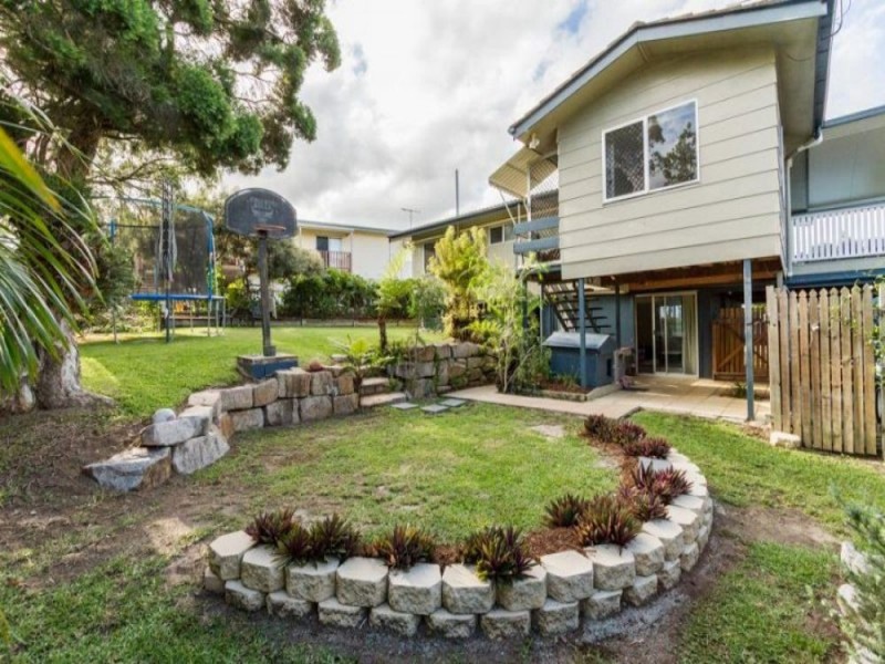 3 Dooloo Crescent, Ferny Hills QLD 4055