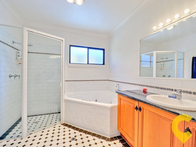 93 Nelson Street, Wooloowin QLD 4030