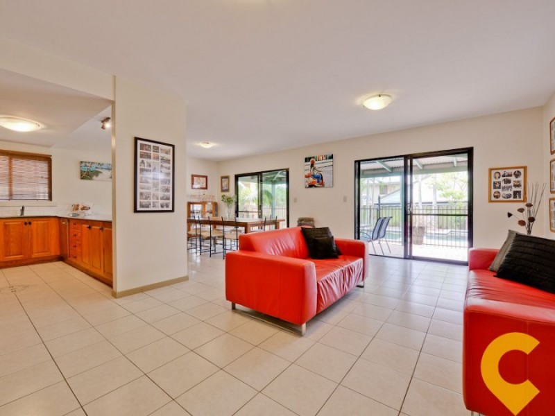 93 Nelson Street, Wooloowin QLD 4030