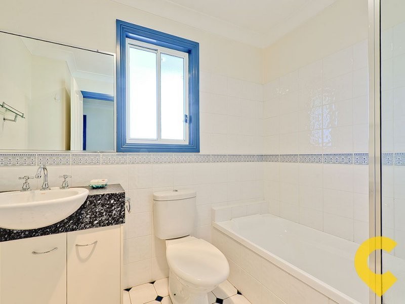 19 Water Street, Red Hill QLD 4059