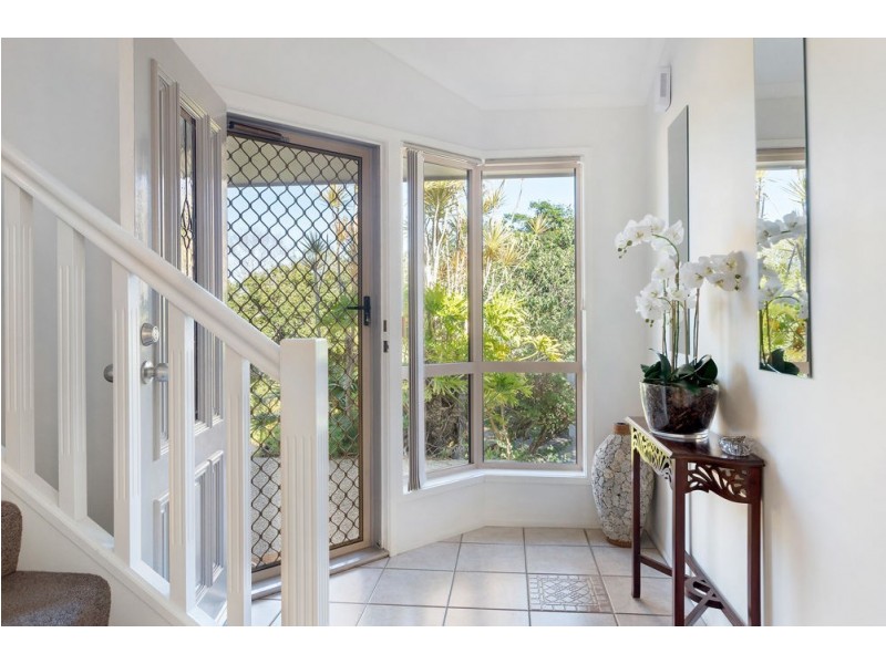 6 Belinda Close, The Gap QLD 4061