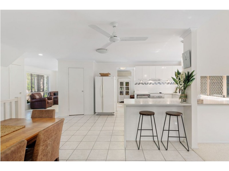 6 Belinda Close, The Gap QLD 4061