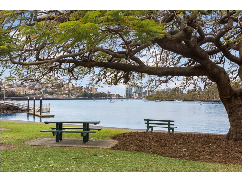 3/9 Newstead Avenue, Newstead QLD 4006