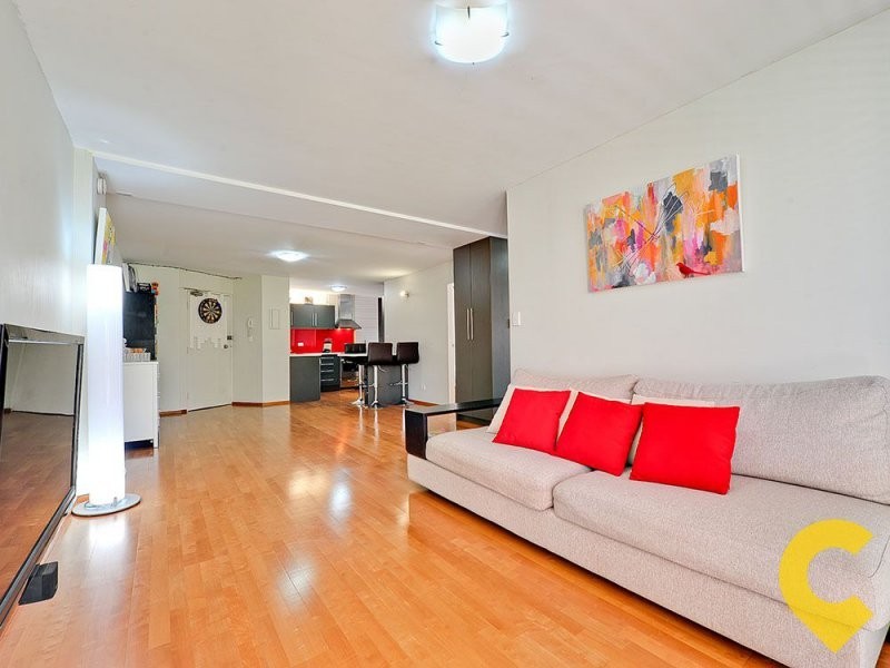 2/572 Boundary Street, Spring Hill QLD 4000