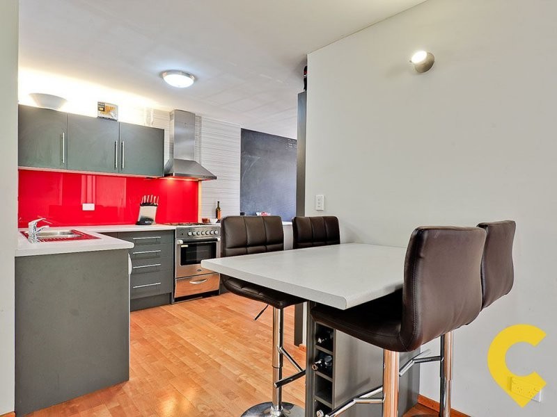 2/572 Boundary Street, Spring Hill QLD 4000