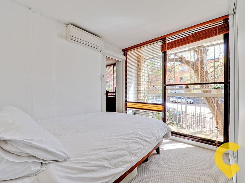 2/572 Boundary Street, Spring Hill QLD 4000