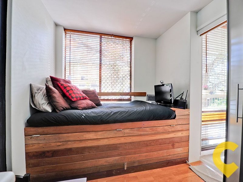 2/572 Boundary Street, Spring Hill QLD 4000