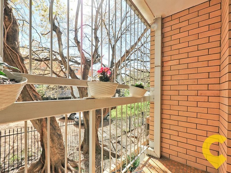 2/572 Boundary Street, Spring Hill QLD 4000