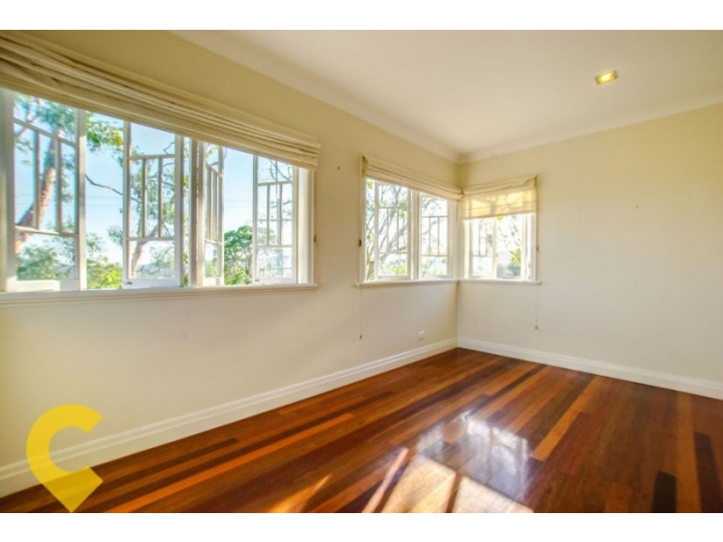 303 Banks Street, Ashgrove QLD 4060