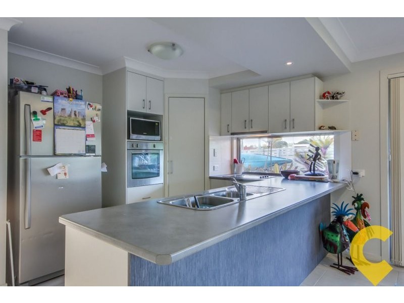 2 Sunflower Street, Waterford West QLD 4133