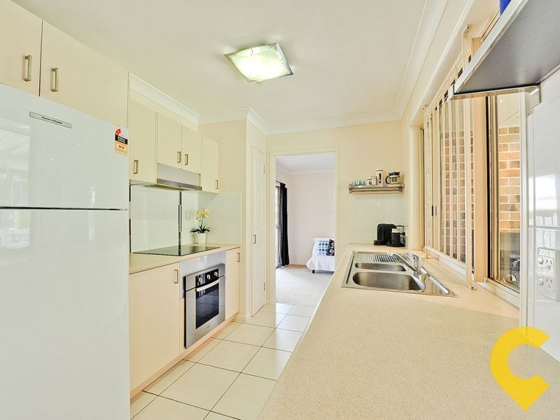 8 Sambit Street, Tanah Merah QLD 4128