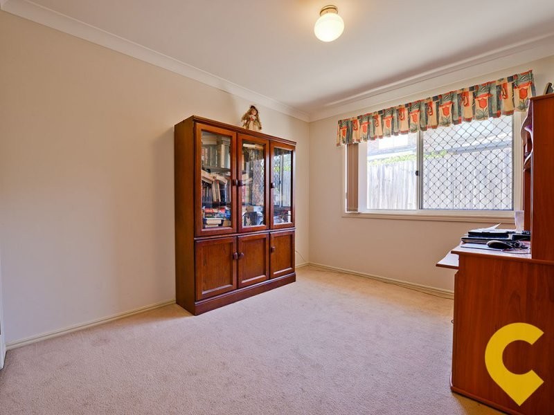 36 Hummingbird Crescent, Wishart QLD 4122