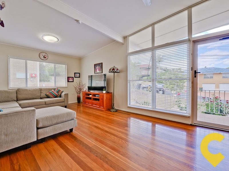 21 Coolmunda Street, Mansfield QLD 4122