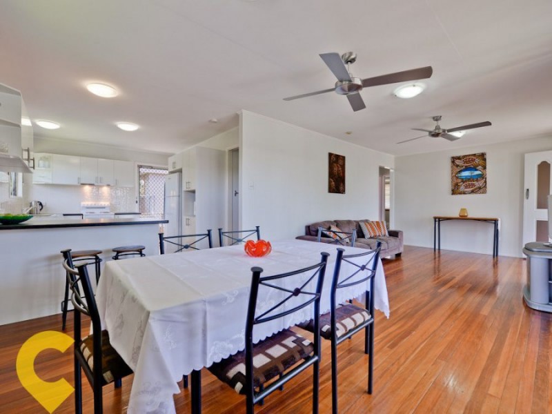 45 Valentia Street, Mansfield QLD 4122