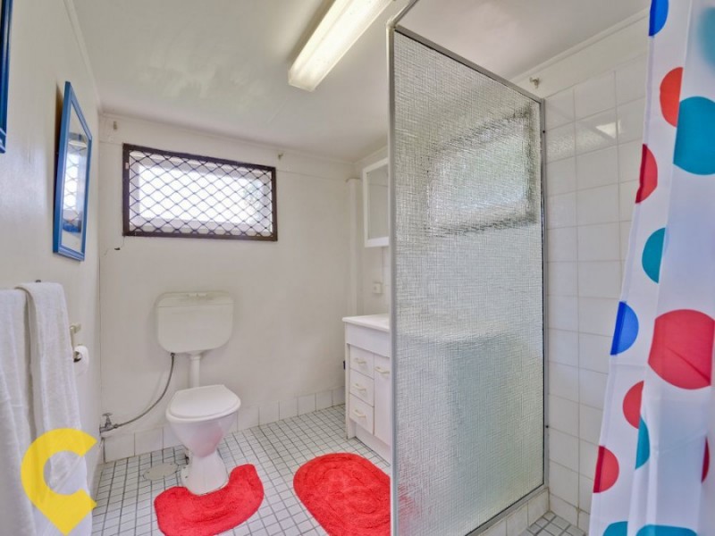 45 Valentia Street, Mansfield QLD 4122