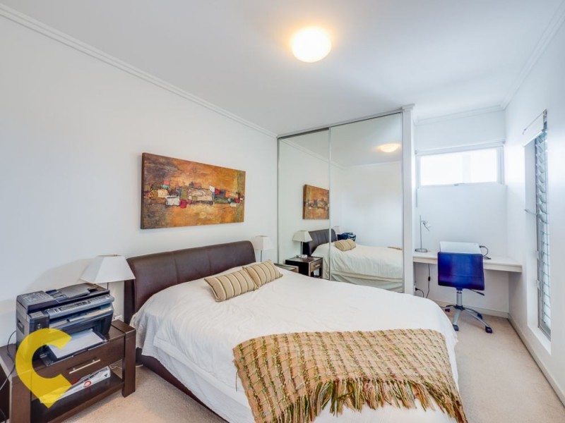 353/51 Hope Street, Spring Hill QLD 4000