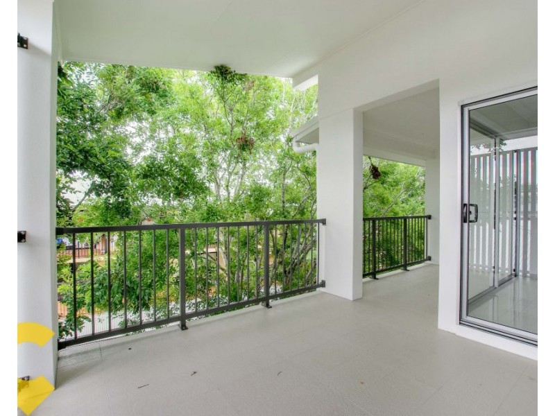 9/63 Sisley Street, St Lucia QLD 4067