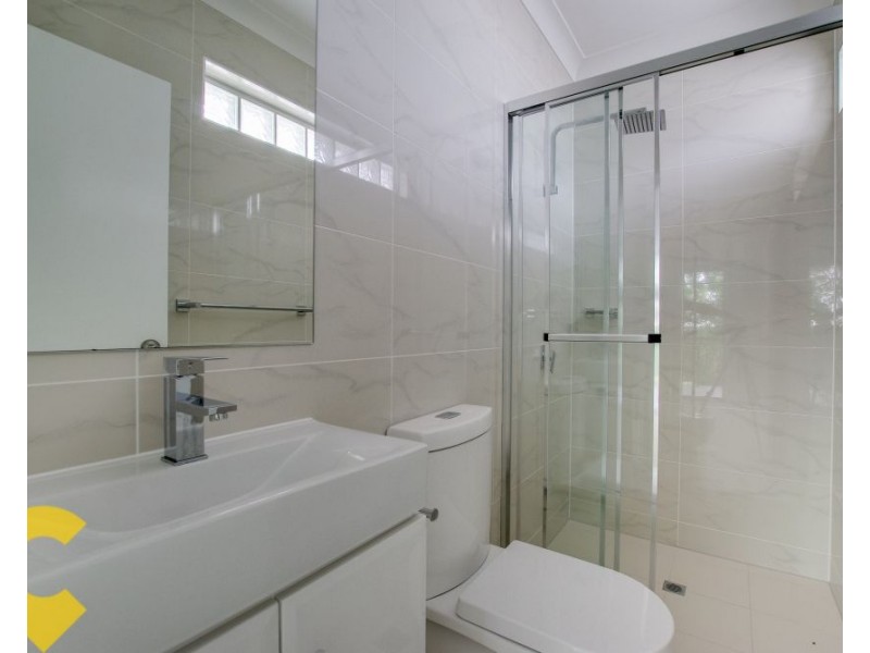 9/63 Sisley Street, St Lucia QLD 4067