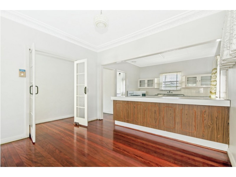 24 Railway Street, Alderley QLD 4051