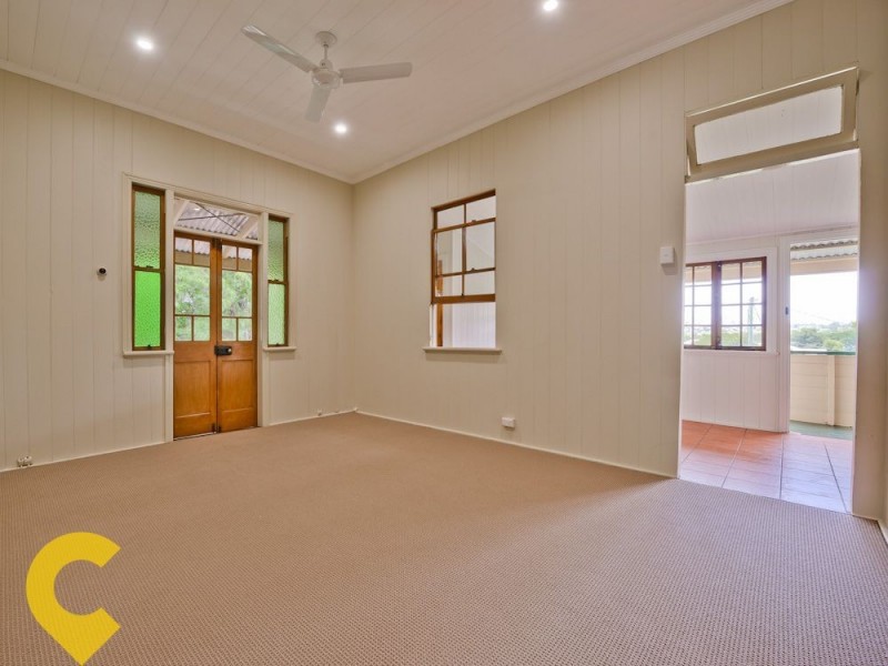 21 Sixth Avenue, Windsor QLD 4030