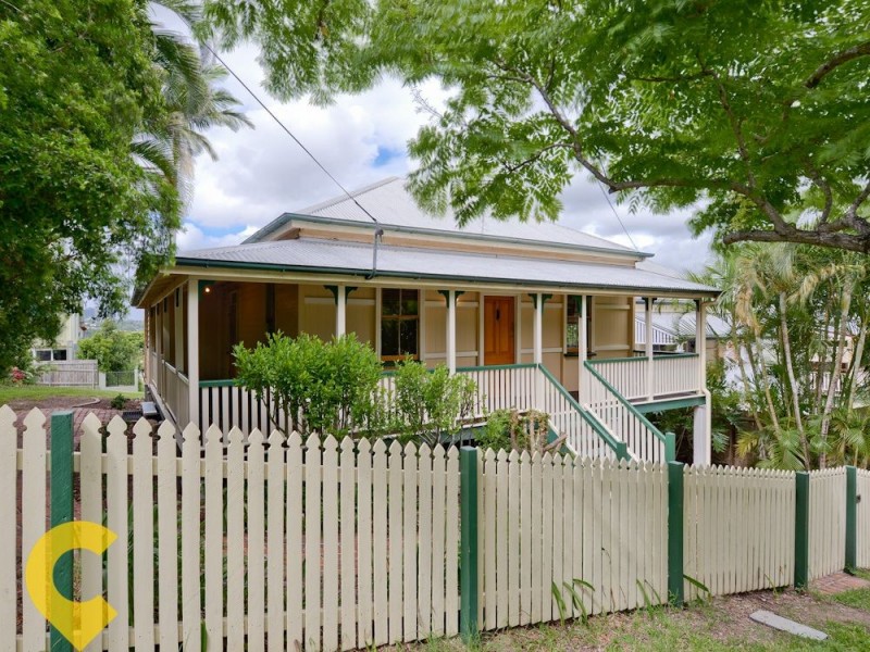 21 Sixth Avenue, Windsor QLD 4030