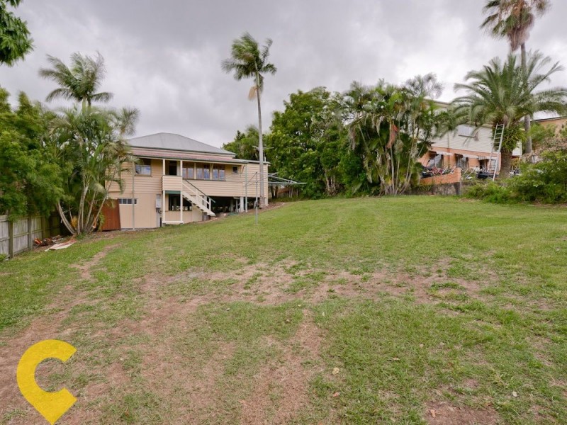 21 Sixth Avenue, Windsor QLD 4030