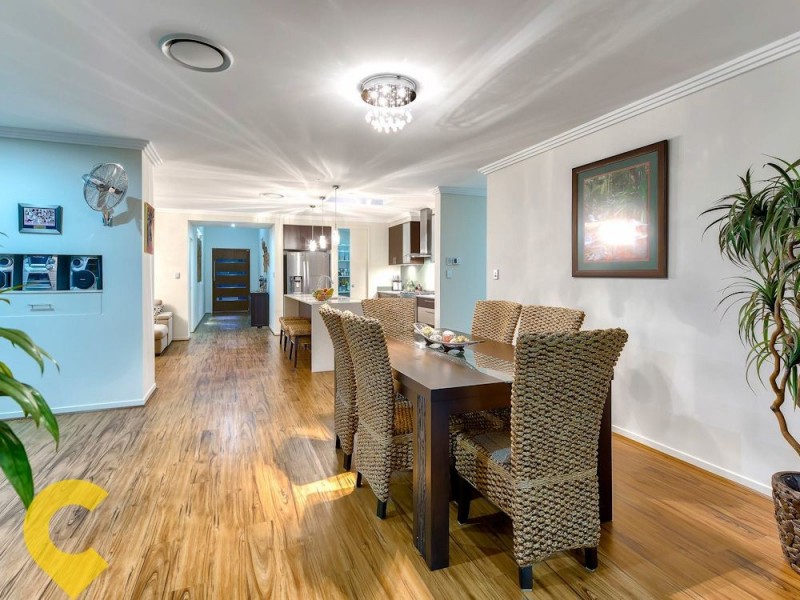 33 Ambrose Drive, Augustine Heights QLD 4300