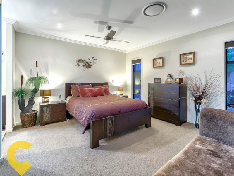 33 Ambrose Drive, Augustine Heights QLD 4300