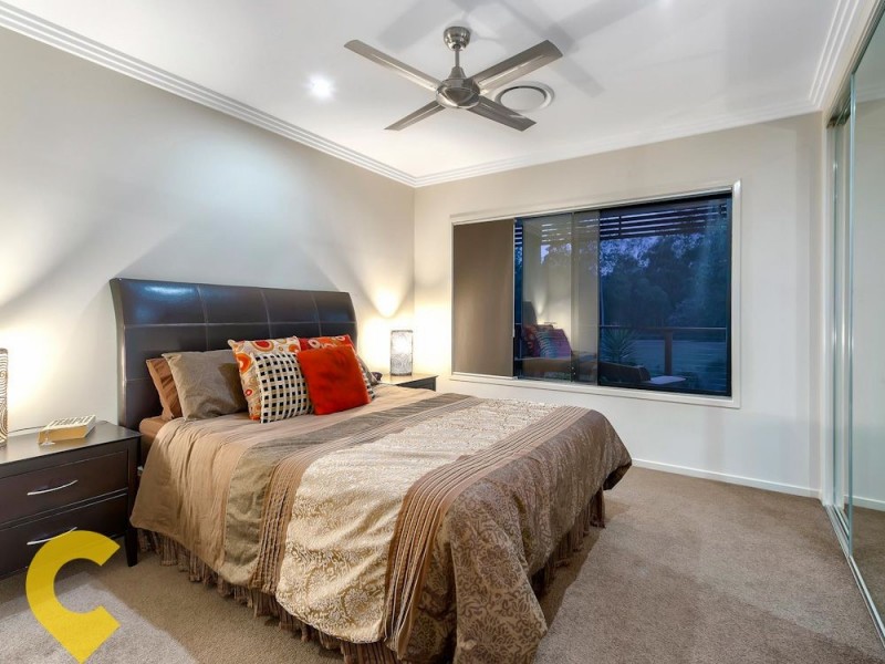 33 Ambrose Drive, Augustine Heights QLD 4300