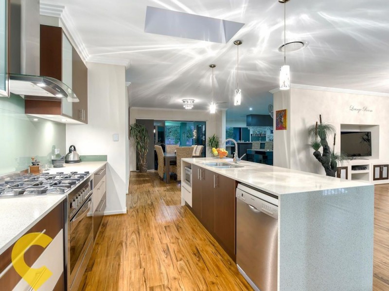 33 Ambrose Drive, Augustine Heights QLD 4300