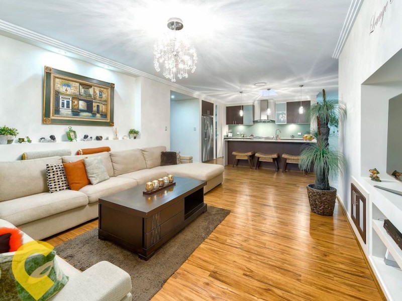 33 Ambrose Drive, Augustine Heights QLD 4300