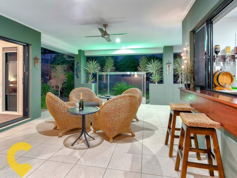 33 Ambrose Drive, Augustine Heights QLD 4300