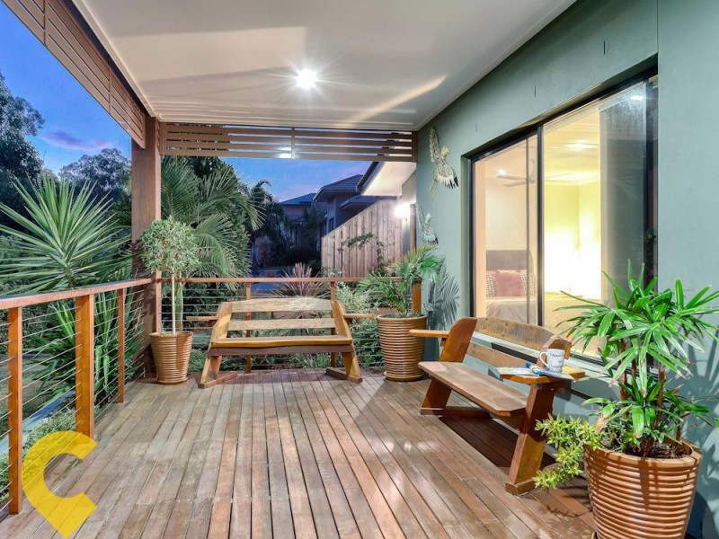 33 Ambrose Drive, Augustine Heights QLD 4300