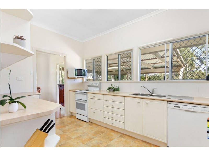 370 South Pine Road, Enoggera QLD 4051