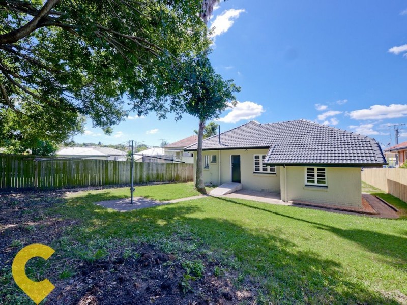 180 Webster Road, Stafford QLD 4053