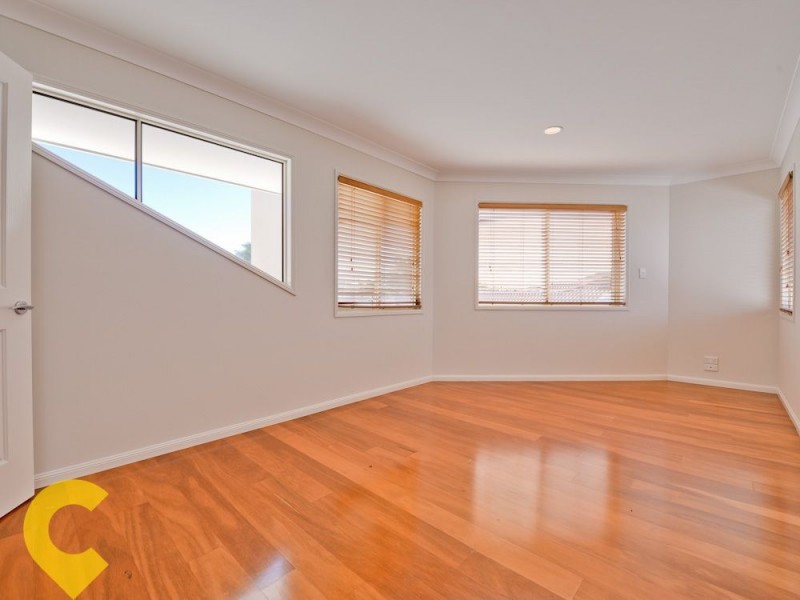 51 Plymouth Court, Raby Bay QLD 4163