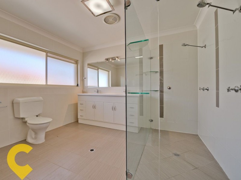 51 Plymouth Court, Raby Bay QLD 4163
