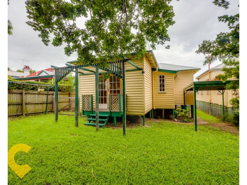 24 Rigby Street, Wooloowin QLD 4030