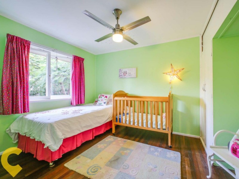 8 Ardoch Street, Keperra QLD 4054