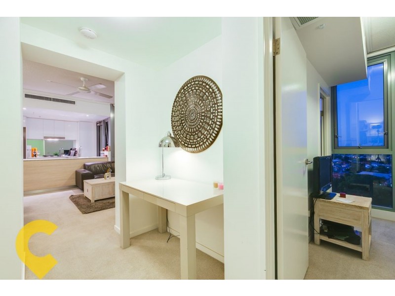 11406/8 Harbour Road, Hamilton QLD 4007